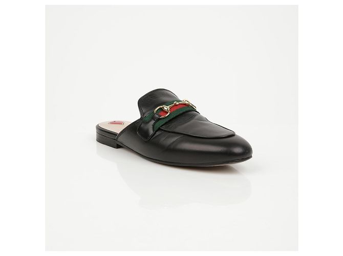 Gucci Mocassini Princetown in pelle nera - vista 2