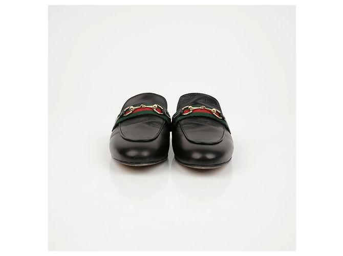 Gucci Mocassini Princetown in pelle nera - vista 5