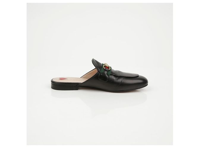 Gucci Mocassini Princetown in pelle nera - vista 9