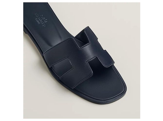 Hermès Sandali in vitello traforati con scatola - vista 6