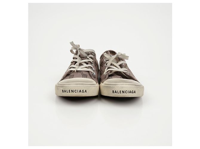 Balenciaga Baskets Paris Low BB Monogram - vue 4