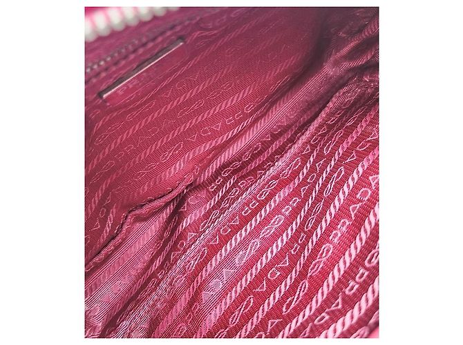 Prada Bolsa de ombro acolchoada em nylon rosa com corrente - vista 13