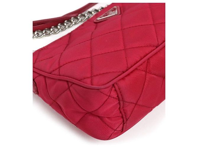 Prada Bolsa de ombro acolchoada em nylon rosa com corrente - vista 5