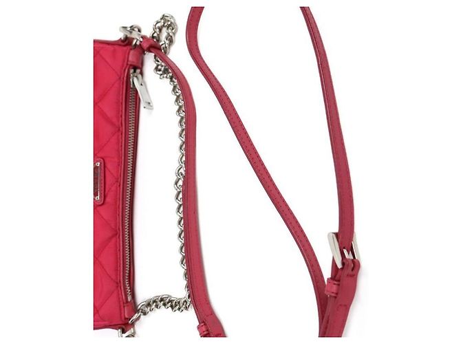 Prada Bolsa de ombro acolchoada em nylon rosa com corrente - vista 8