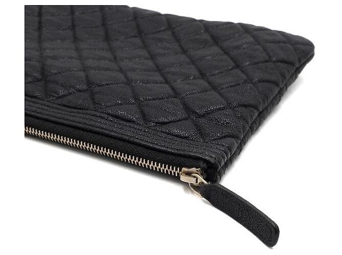 Chanel Borsa a pochette Boy New Medium in caviale nero - vista 8