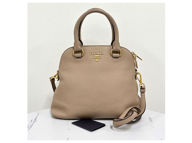 Prada Borsa a tracolla Mini Dome Tote in Vitello Daino - vista 6