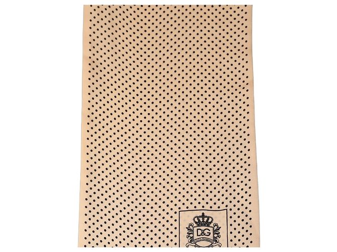 Dolce & Gabbana Sciarpa Sciale in Seta Beige a Pois con Frange al Collo - vista 2