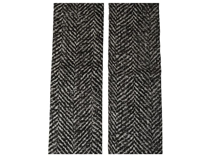 Dolce & Gabbana Sciarpa a Sciarpa in Tweed a Spina di Pesce Bianco e Nero - vista 3