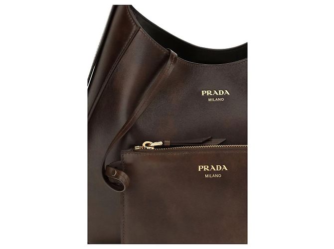 Prada Borsa a tracolla Bos Taurus in pelle di vitello marrone - vista 4