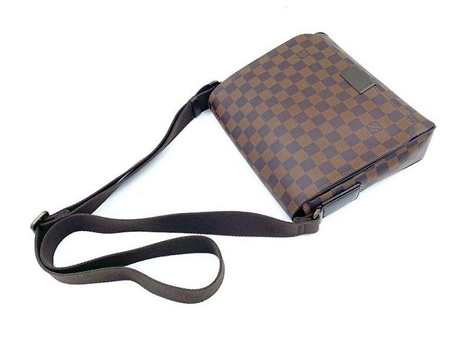 Louis Vuitton District PM Crossbody Bag - Ansicht 5