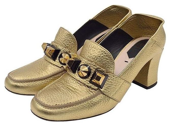 Fendi Mocassini con tacco e borchie dorate - vista 2