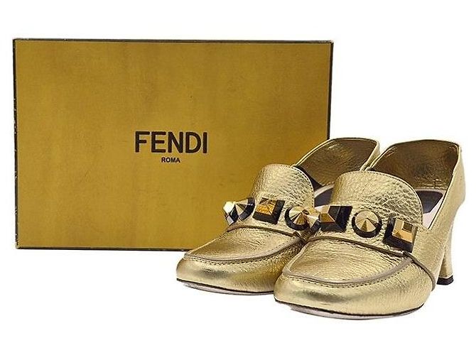 Fendi Mocassini con tacco e borchie dorate - vista 8