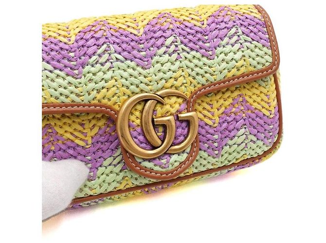 Gucci Mini borsa a tracolla e borsa crossbody con catena - vista 9
