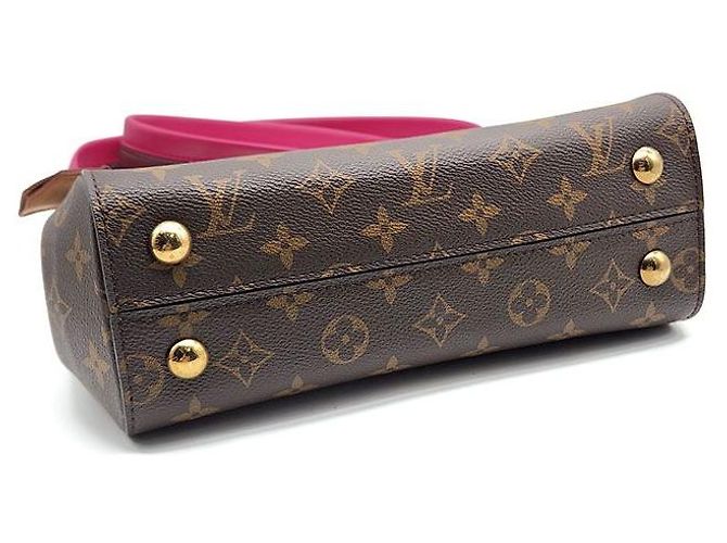 Louis Vuitton Monogram Cluny BB Marrón - vista 7