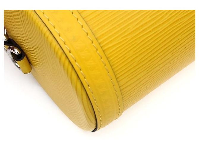 Louis Vuitton Epi Papillon Trunk Borsa a mano in pelle gialla - vista 5