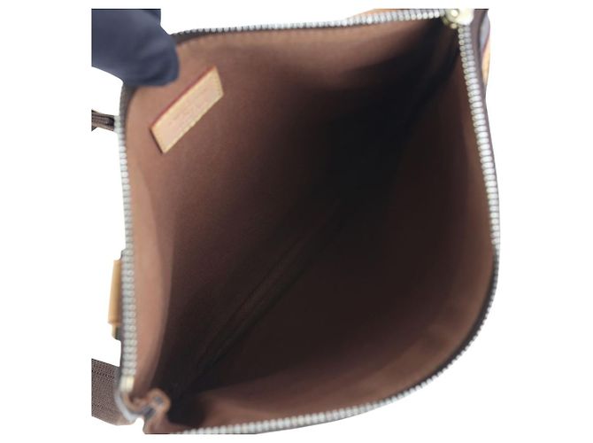 Louis Vuitton Borsa a tracolla Monogram Pochette Bosphore - vista 7
