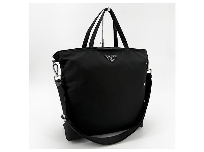Prada Borsa a tracolla in nylon con logo triangolare - vista 3