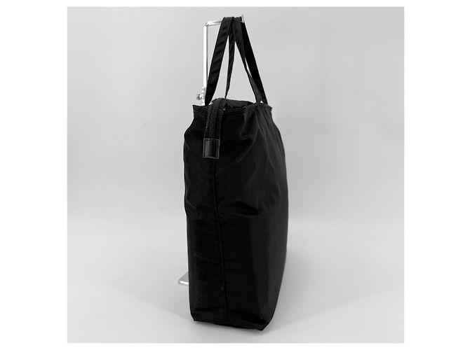 Prada Borsa a tracolla in nylon con logo triangolare - vista 6