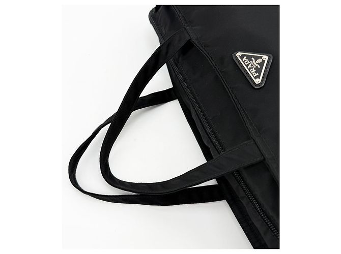 Prada Borsa a tracolla in nylon con logo triangolare - vista 9