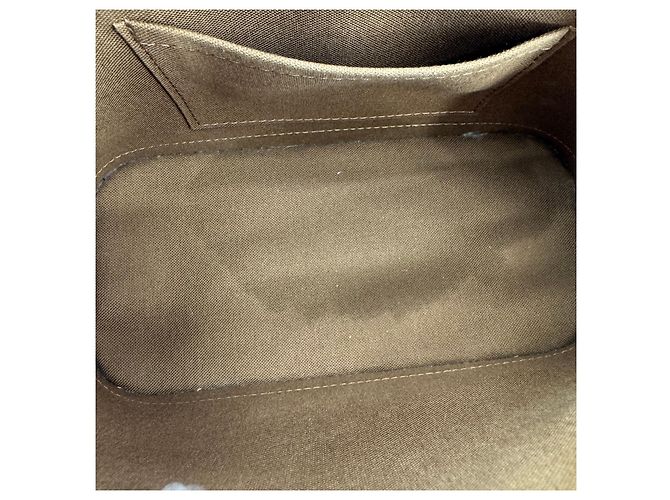 Louis Vuitton Alma BB Monogram Handtasche - Ansicht 6