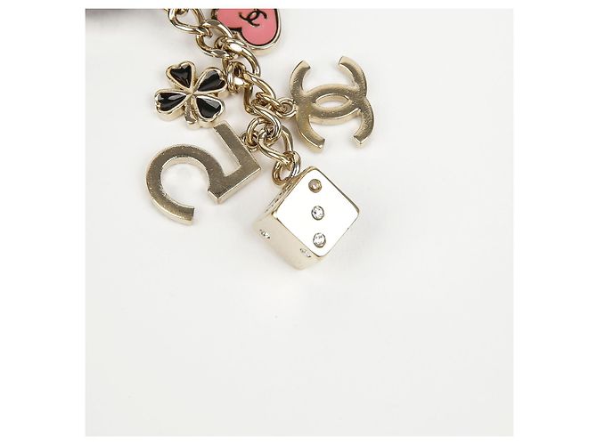 Chanel Nova Bolsa Limited Valentine Medium - vista 9