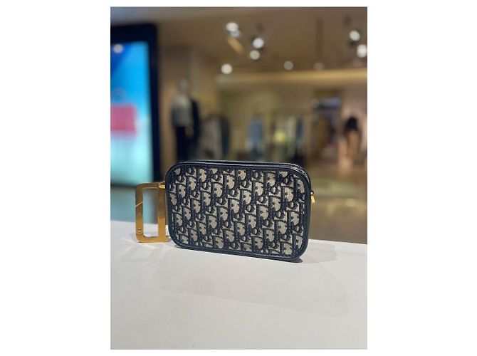 Dior Clutch Oblique Gold con anello a D - vista 4