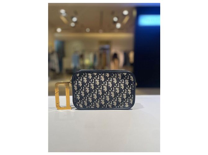 Dior Clutch Oblique Gold con anello a D - vista 6