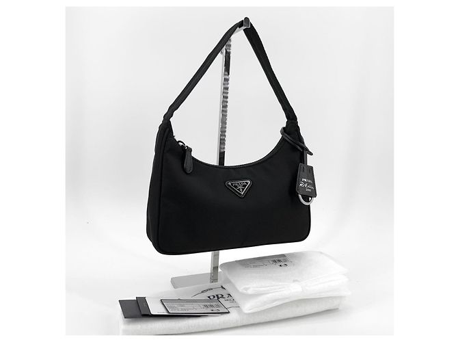 Prada Re-Edition Nylon Hobo-Tasche - Ansicht 8