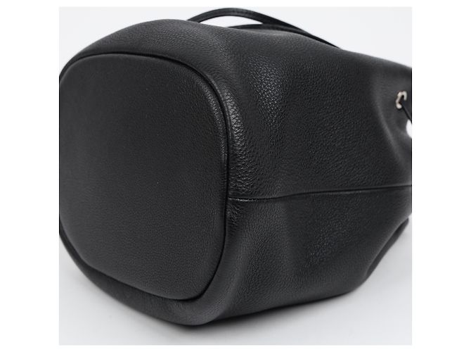 Prada Borsa a tracolla e spalla Bucket in pelle morbida Vitello Daino Nera - vista 9