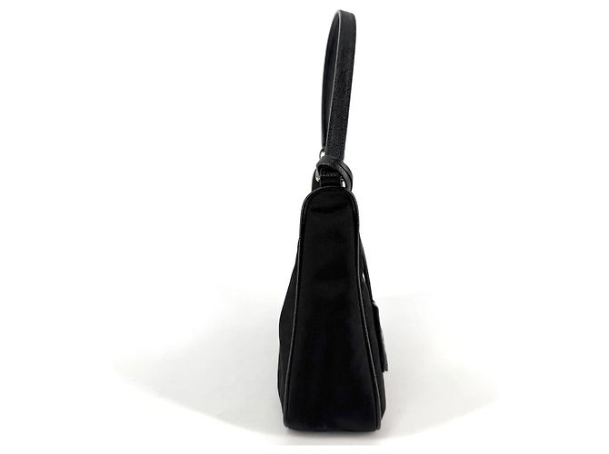 Prada Nylon-Hobo-Bag mit Saffiano-Besatz - Ansicht 6