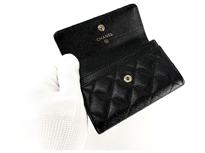 Chanel Kartenetui mit Klappe aus Caviar-Leder - Ansicht 8