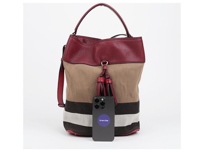 Burberry Borsa a secchiello a tracolla in tela House Check Medium Burgundy - vista 21