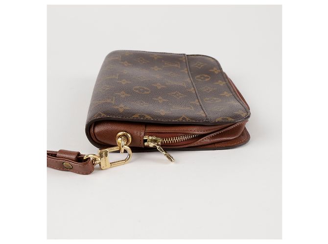 Louis Vuitton Pochette Orsay Second Clutch in Monogram Canvas - vista 4