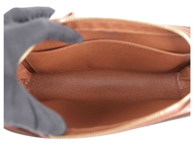 Louis Vuitton Pochette Orsay Second Clutch in Monogram Canvas - vista 8