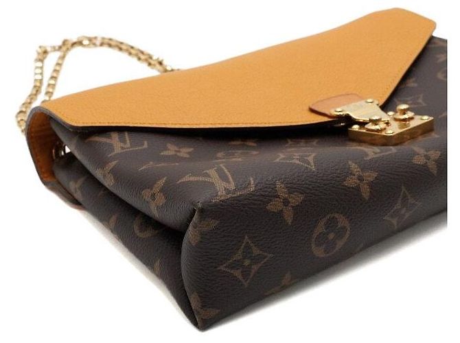 Louis Vuitton Borsa a tracolla Palace Gold Chain in Monogram Canvas - vista 9
