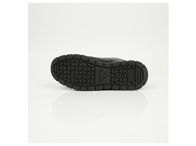 Prada Leder-Sneaker mit Triangle-Logo Schwarz - Ansicht 10