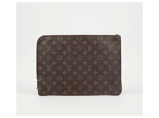 Louis Vuitton Etui Boyaj GM Monogram Clutch Fuchsia - vista 4