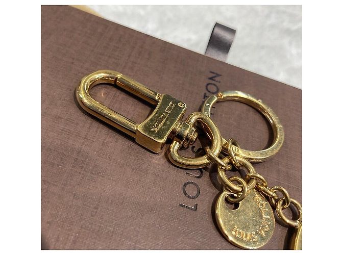 Louis Vuitton Portachiavi LV Circle Charm Gold - vista 4