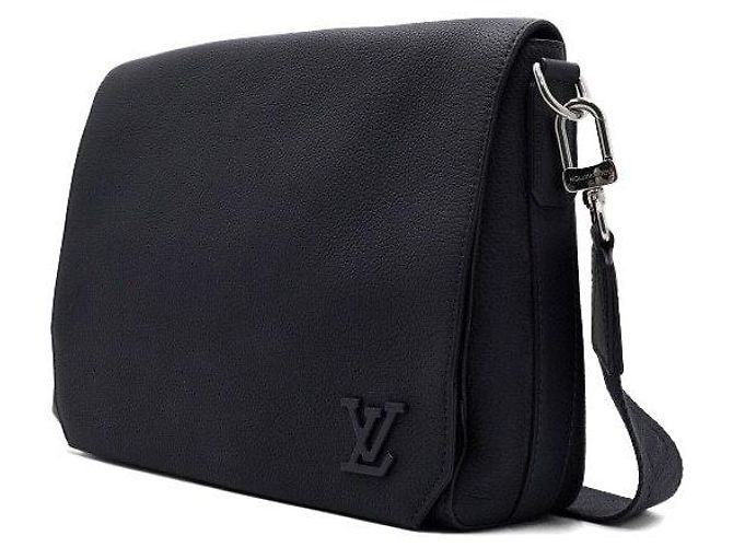Louis Vuitton Borsa Messenger Aerogram Navy Takeoff MM - vista 2