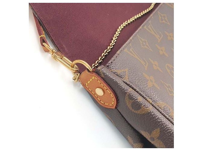 Louis Vuitton Monogram Favorite MM - vue 8