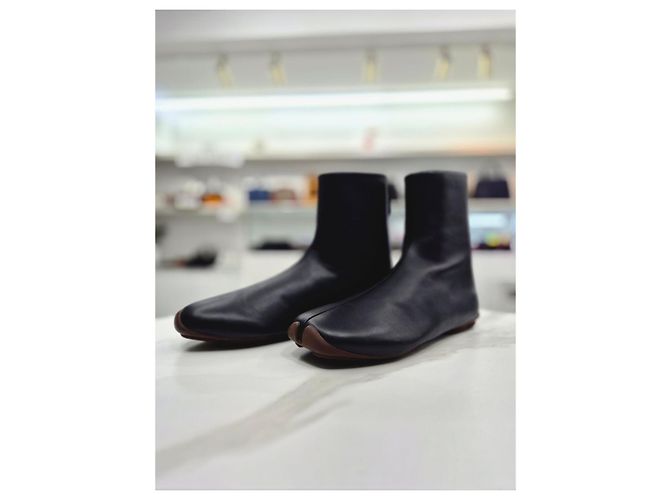 Burberry Phoenix Leather Sock Ankle Boots Size - view 14
