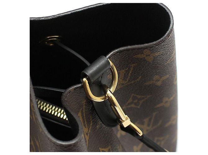 Louis Vuitton Borsa a secchiello a tracolla NeoNoé MM in Monogram Canvas - vista 10