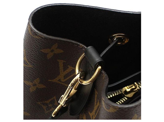 Louis Vuitton Borsa a secchiello a tracolla NeoNoé MM in Monogram Canvas - vista 9