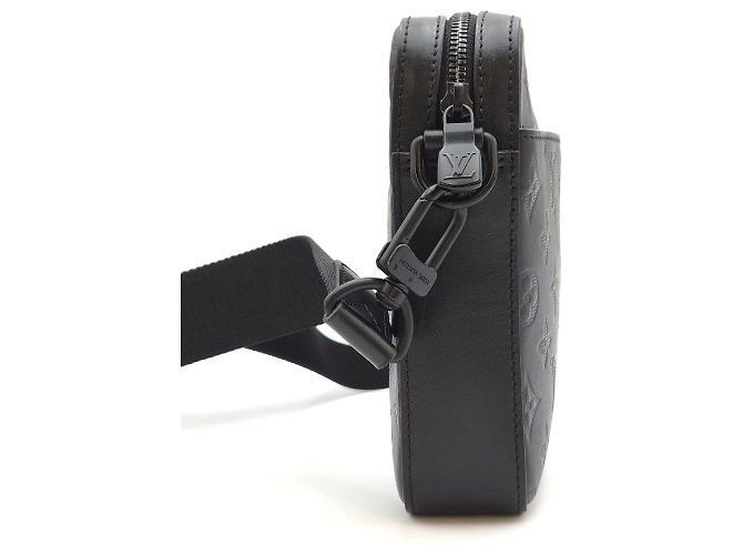 Louis Vuitton Borsa a Tracolla Duo Monogram Shadow - vista 8
