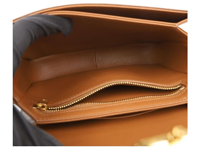Céline Borsa a Tracolla Tine Triope - vista 12