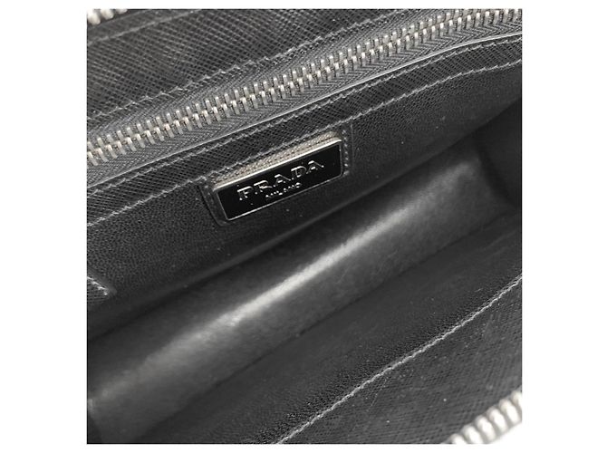 Prada Clutch Saffiano con Logo Triangolare e Tracolla - vista 7
