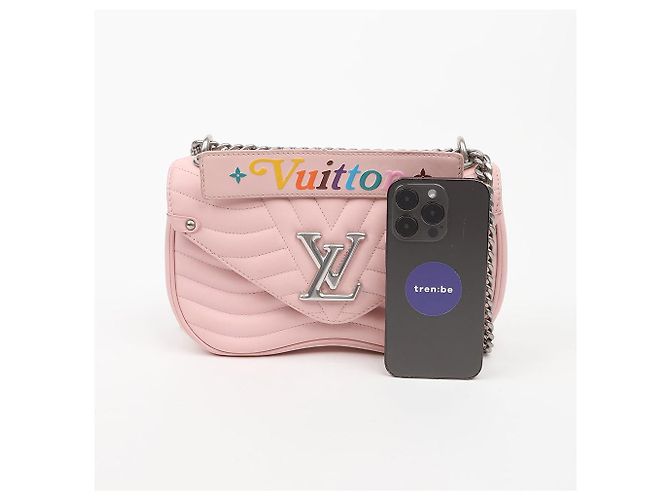 Louis Vuitton Borsa a tracolla New Wave Flap Chain PM Rosa - vista 13