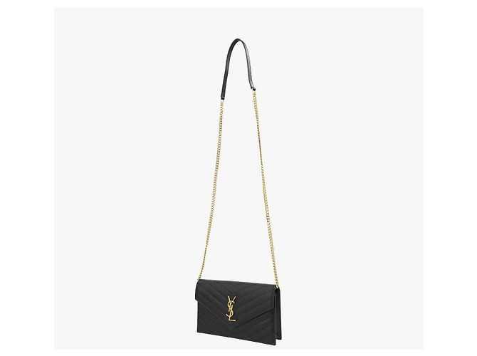 Autre Marque Borsa a tracolla Cassandra Monogram Matelassé Envelope Gold WOC con catena - vista 5
