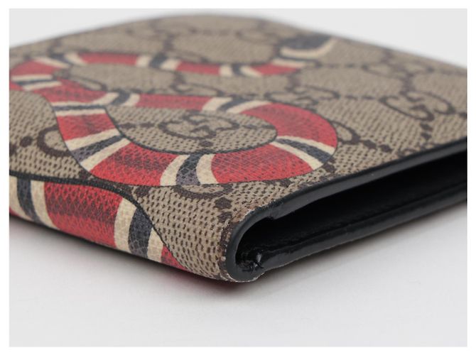 Gucci Cartera bi-fold de lona GG Supreme con estampado de serpiente - vista 9