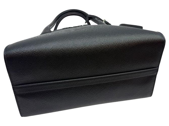 Prada Borsa a tracolla Monochrome in Saffiano Nera - vista 5